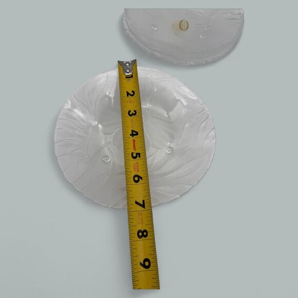Set Of 4 Handcrafted Clear Glass Floral Dessert Plates 7 Inches Made In Korea - Picture 3 of 3
